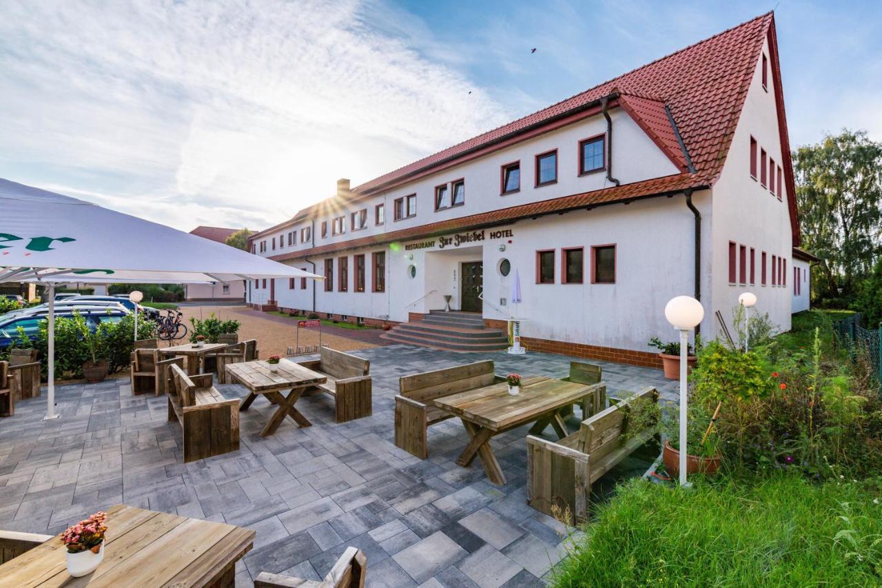 Hotel Und Restaurant "Zur Zwiebel" Пенемюнде Екстериор снимка